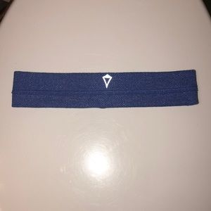 Blue Iviva headband!